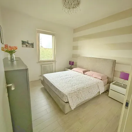 Lugana Bay - Just 150 Meters From The