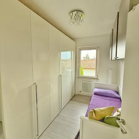 Lugana Bay - Just 150 Meters From The Peschiera del Garda